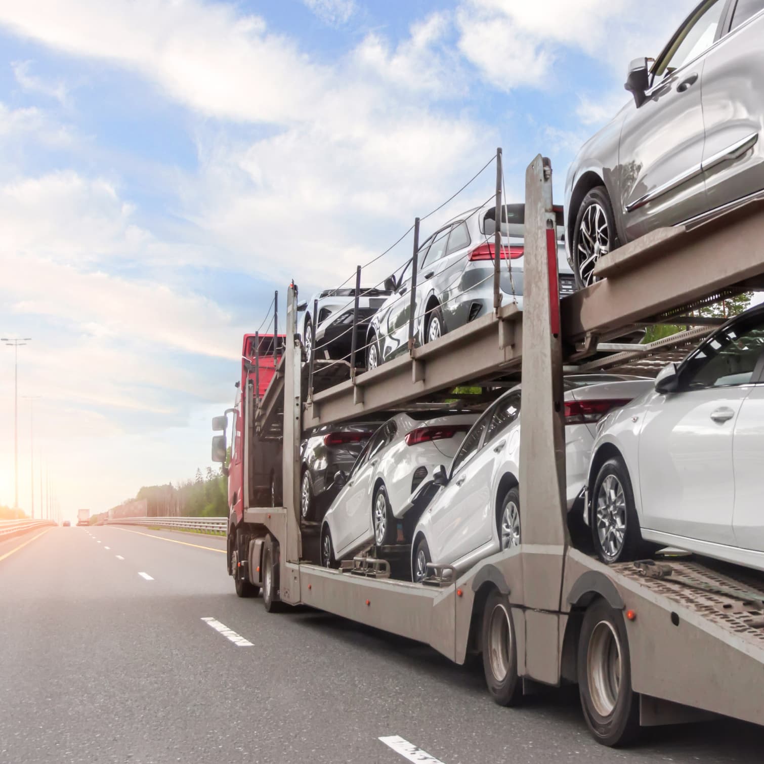 Movex: for dealers, franchise and transport providers.